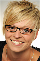 Logopädin Hannah Behrend